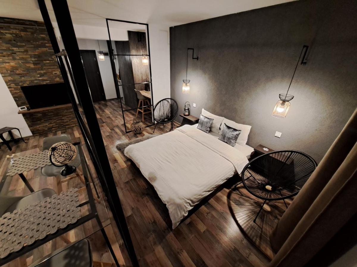 The World Apartament II Târgu-Mureş Εξωτερικό φωτογραφία