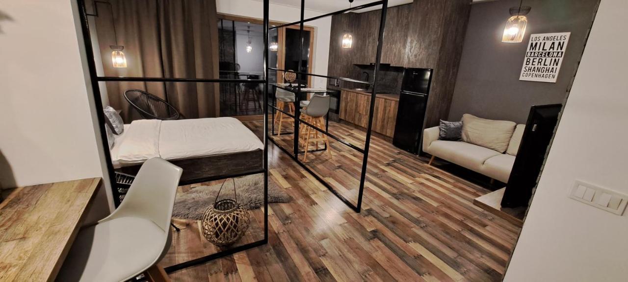 The World Apartament II Târgu-Mureş Εξωτερικό φωτογραφία