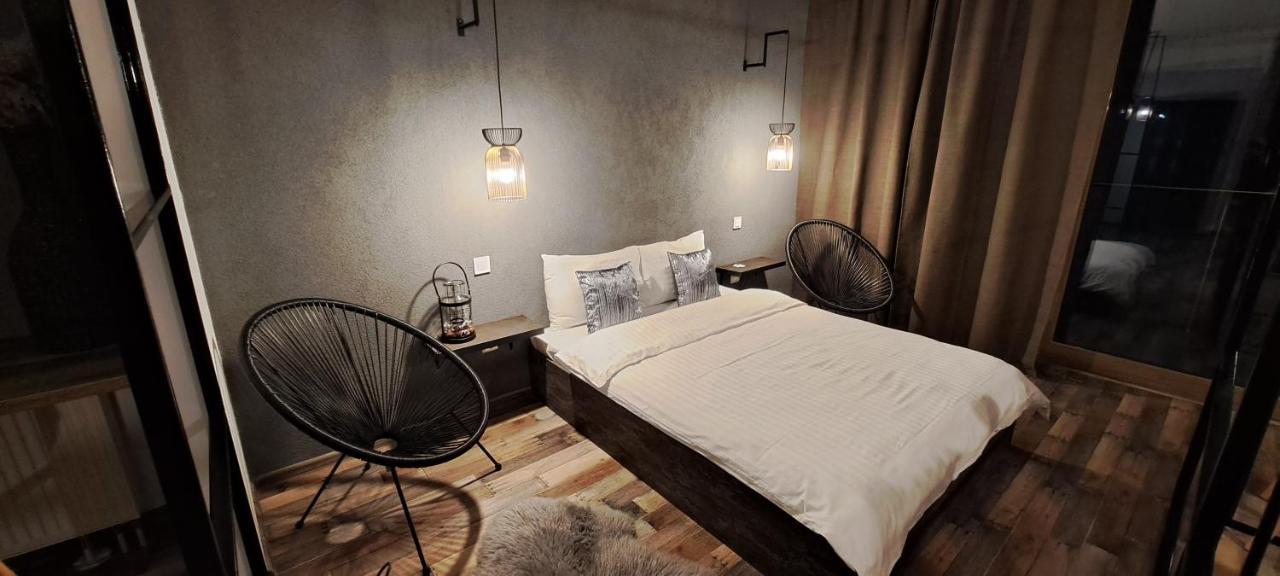 The World Apartament II Târgu-Mureş Εξωτερικό φωτογραφία